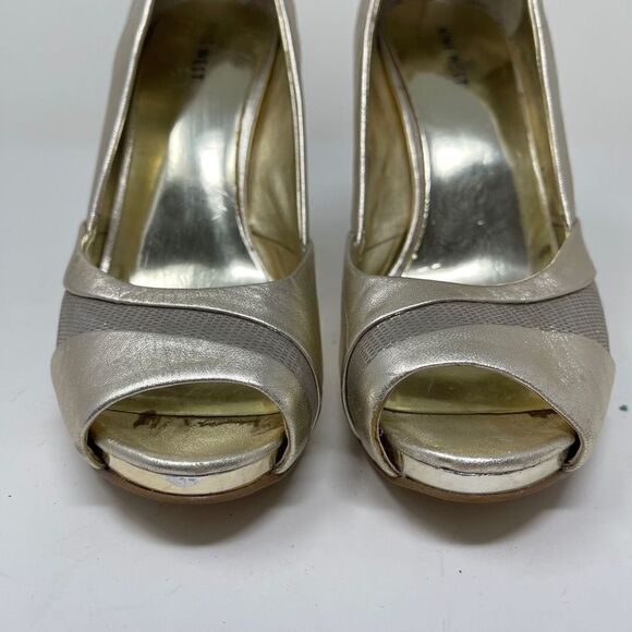 Nine West Women's Transit Metallic Gold Shoes Pump Heels Peep Toe  7.5 US - Picture 3 of 13